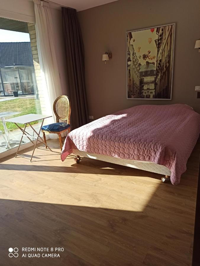 Hotel Fleur De Lys バイレウル エクステリア 写真
